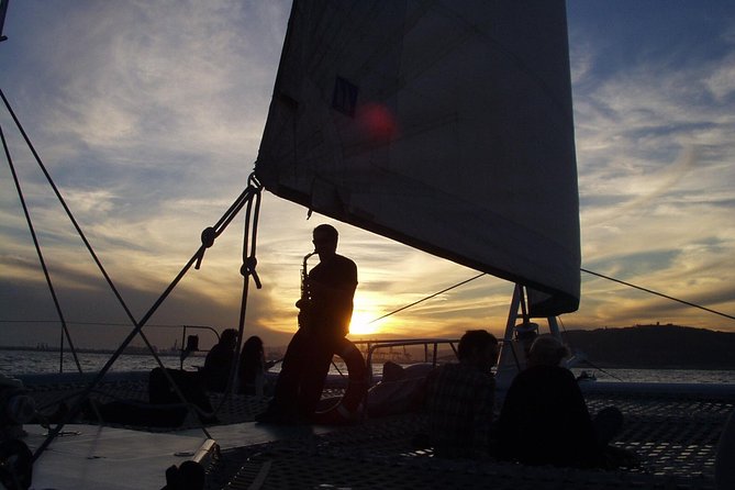 Barcelona Sunset Live Jazz Music Cruise - The cruise itself: 90 minutes of sailing, sun, and sea views