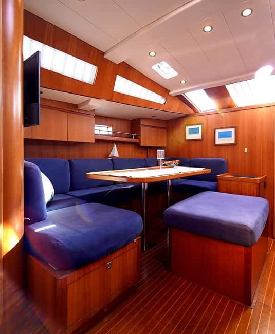 Barcelona: Sunset or Afternoon Yacht Cruise with Drinks - Key Highlights at a Glance