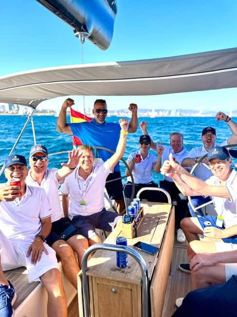 Barcelona: Sunset or Afternoon Yacht Cruise with Drinks - Marina Vela, Slip 80: Getting on Board Without Stress