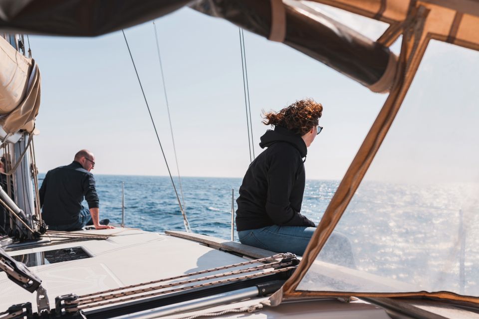 Barcelona: Two-Hour Midday or Sunset Sailing Cruise - Key things to know before you go