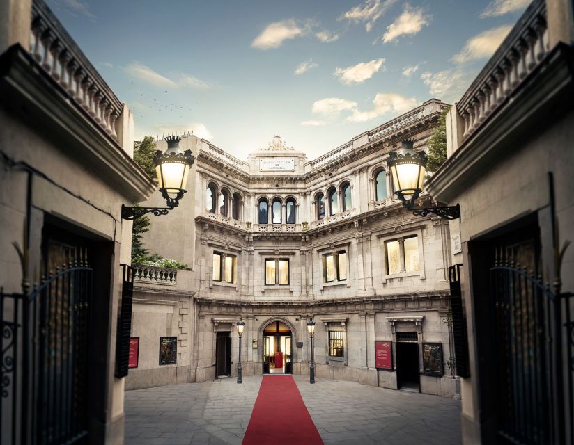 Barcelona: Wax Museum Entry Ticket - Entering the Museum: What Your First Minutes Look Like