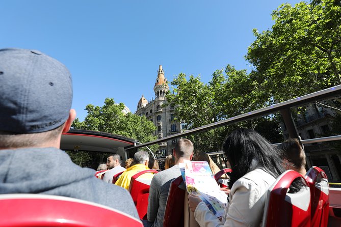 City Sightseeing Barcelona Hop-On Hop-Off Bus Tour: 24 or 48-Hour - Stop-by-Stop Highlights on the Coastal and City Center Loop