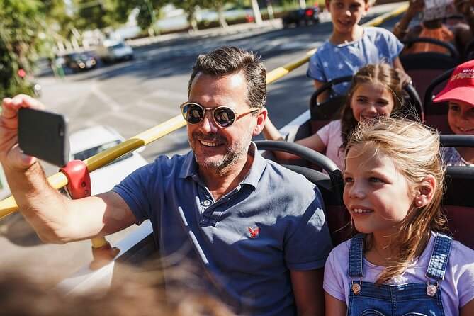 City Sightseeing Barcelona Hop-On Hop-Off Bus Tour: 24 or 48-Hour - Timing Reality: 120 Minutes, Every 20 Minutes, and Traffic Lights