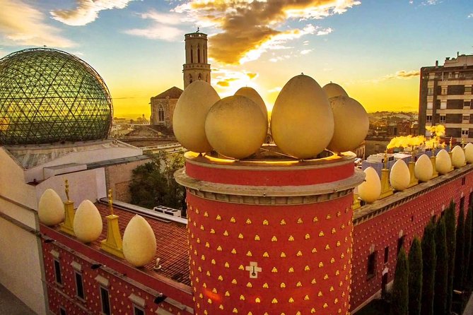 Dali Museum & Cadaques Small Group Tour with Hotel pick-up - Port Lligat and Salvador Dalí’s House: the art of the house itself