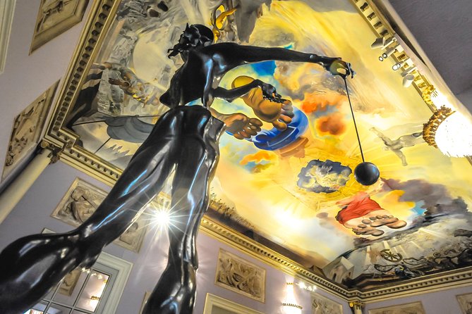 Dali Museum, House & Cadaques Small Group Tour from Barcelona - The Dalí Theatre-Museum in Figueres: Where the Art Feels Built-In