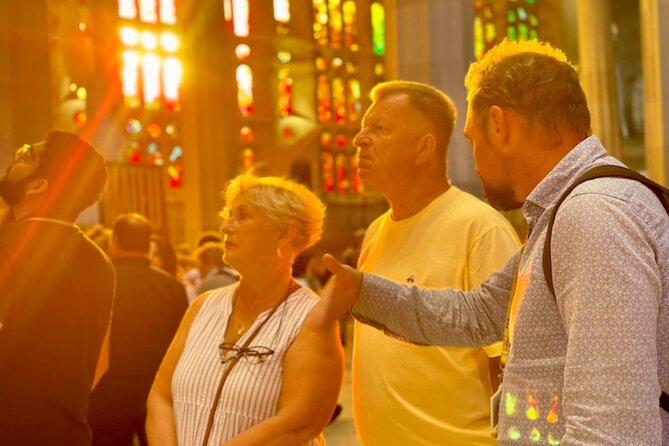 Fast Track Sagrada Familia Guided Tour - Fast Track Entry: What It Really Means at Sagrada Família