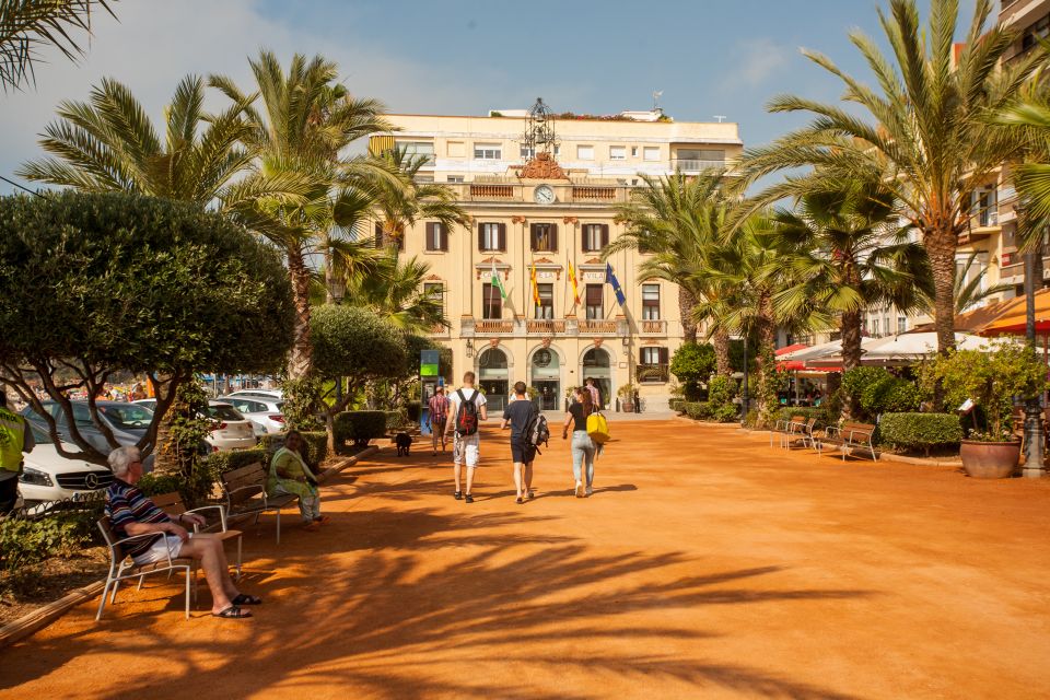 From Barcelona: Costa Brava Day Tour with Boat Trip - Guides and organization: why people rate this so high