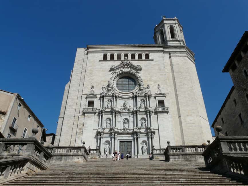 From Barcelona: Girona and Dalí Museum Small-group Day Tour - Why Girona and Figueres Fit Together So Well