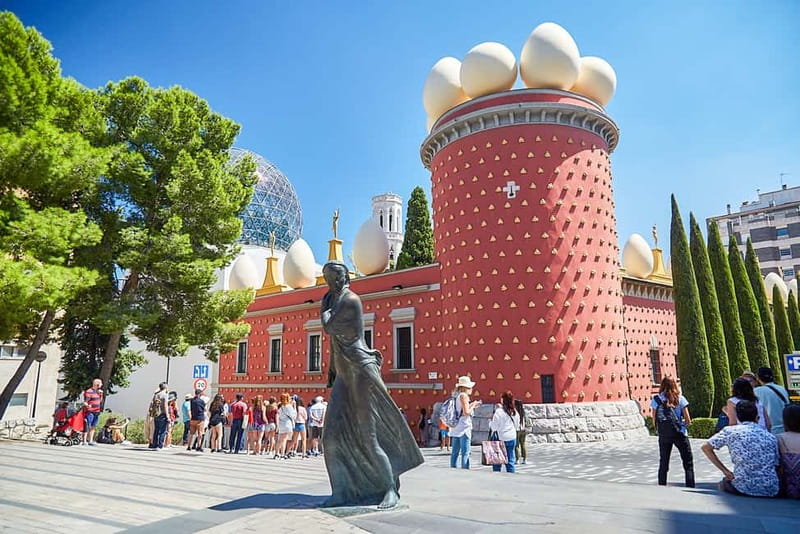 From Barcelona: Girona and Dalí Museum Small-group Day Tour - The Coach Ride North: Where Your Guide Builds the Backstory