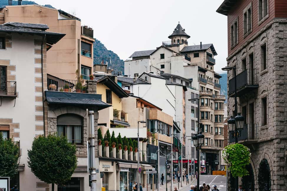 From Barcelona: Guided Day Trip to Andorra and France - The drive to Mont-Louis: big views and quiet prep time
