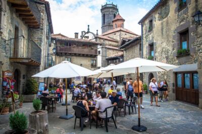 From Barcelona: Medieval Villages Day Tour - Besalú: Arcades, a Mikveh, and the Jewish History That Still Shows