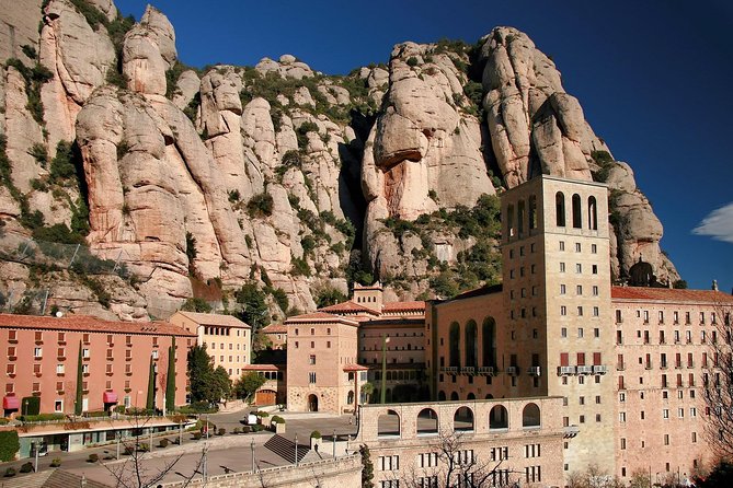 Montserrat Half Day with Cable Car and Easy Hike from Barcelona - Free Time at the Mountain: Farmers Market Vibes and Real-World Cafés