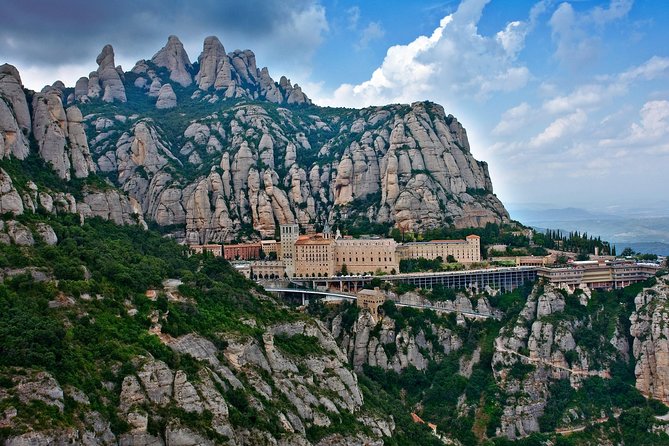 Montserrat Monastery Small Group or Private Tour Hotel pick-up - Hotel pickup and the drive: the underrated part