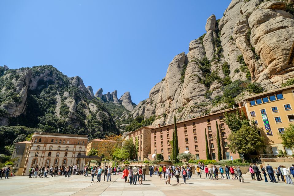 Montserrat Museum and Monastery Entry Ticket - Museum of Montserrat: the art mix that keeps your interest