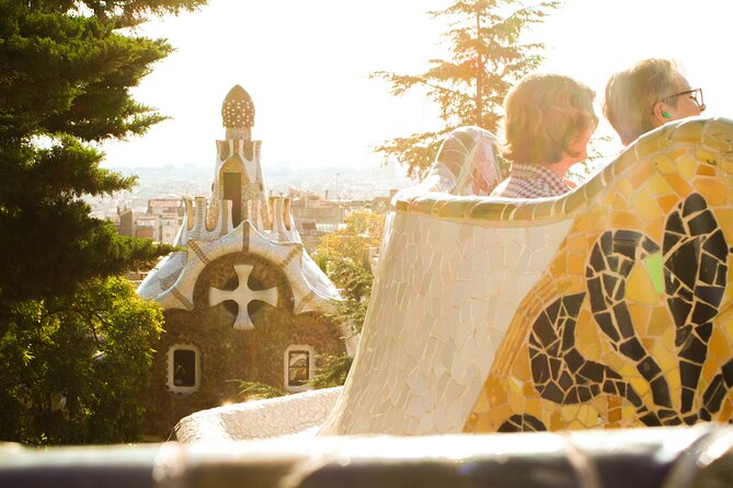 Park Guell and Sagrada Familia Tour with Skip the Line Tickets - Parc Güell: Dragons, Mosaics, and Those Inevitable Stairs