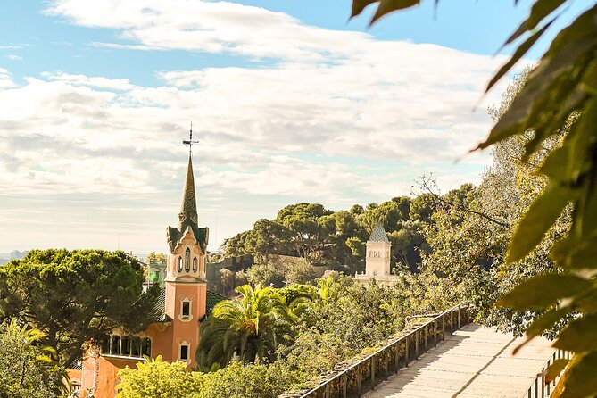 Park Guell and Sagrada Familia Tour with Skip the Line Tickets - Tickets Included, Transportation Covered, Tower Visits Not