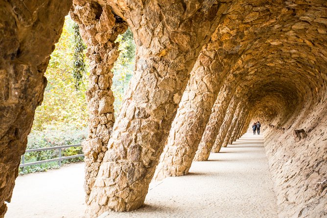 Park Guell Guided Tour with Skip the line Ticket - What you really get for $35.56 (and when it’s a good deal)