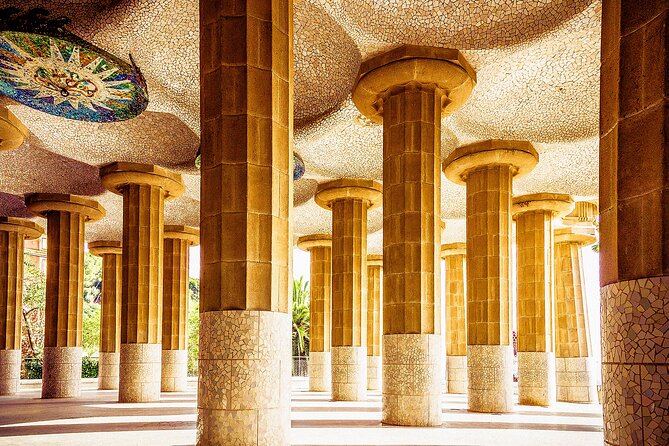 Park Güell Skip-the-Line Guided Tour Barcelona - Price and value: why $33.86 can be a smart buy