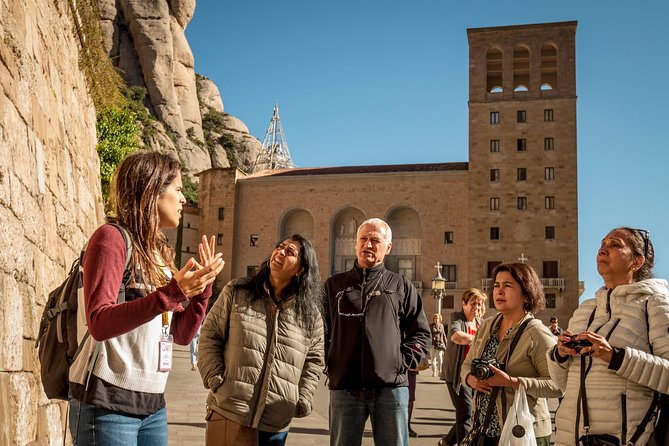 Premium Montserrat & Wine Full Day Tour from Barcelona - Guides matter: how the day comes alive with English storytelling