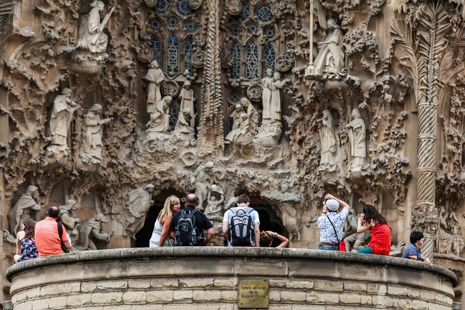 Sagrada Familia Guided Tour with Skip The Line Access - Price and value: what $50.79 buys you in real life