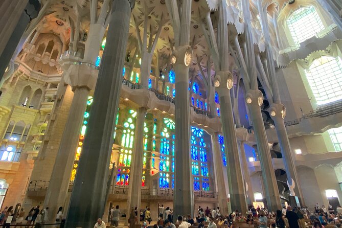 Sagrada Familia Tour with Express Entry and Local Guide - Why This Sagrada Familia Tour Fits Barcelona Best