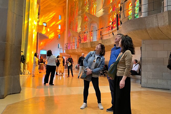 Sagrada Familia Tour with Express Entry and Local Guide - The 30-Minute Free Time: How to Use It Without Wasting It