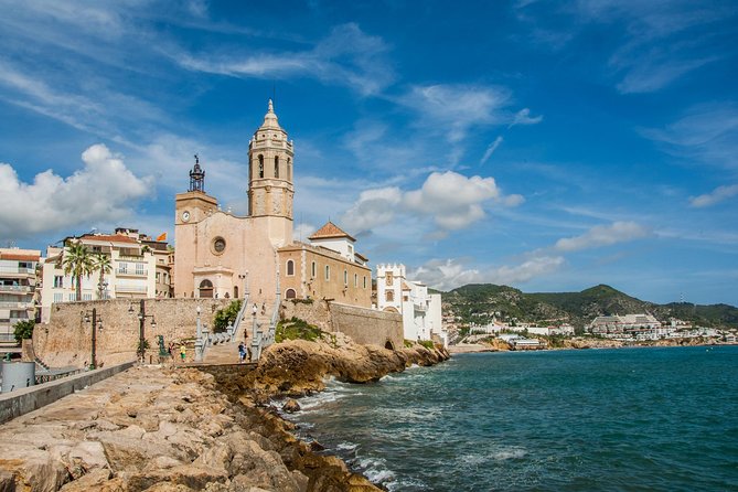 Tarragona and Sitges Tour with Small Group and Hotel Pick Up - Tarragona and Sitges: the smart day trip pairing