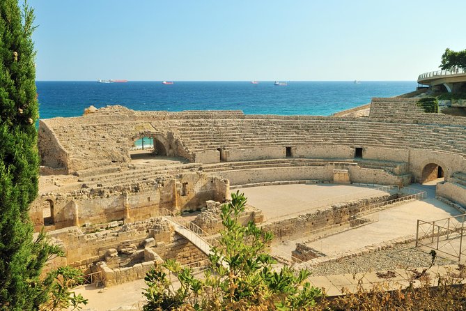 Tarragona and Sitges Tour with Small Group and Hotel Pick Up - Walking stamina and comfort tips (this is where you win or lose)