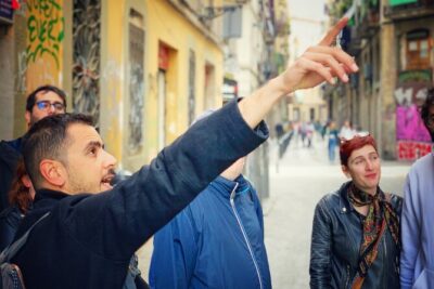 The Spanish Civil War & Franco Barcelona Walking Tour - Where it starts: Plaça Catalunya and the war’s urban center