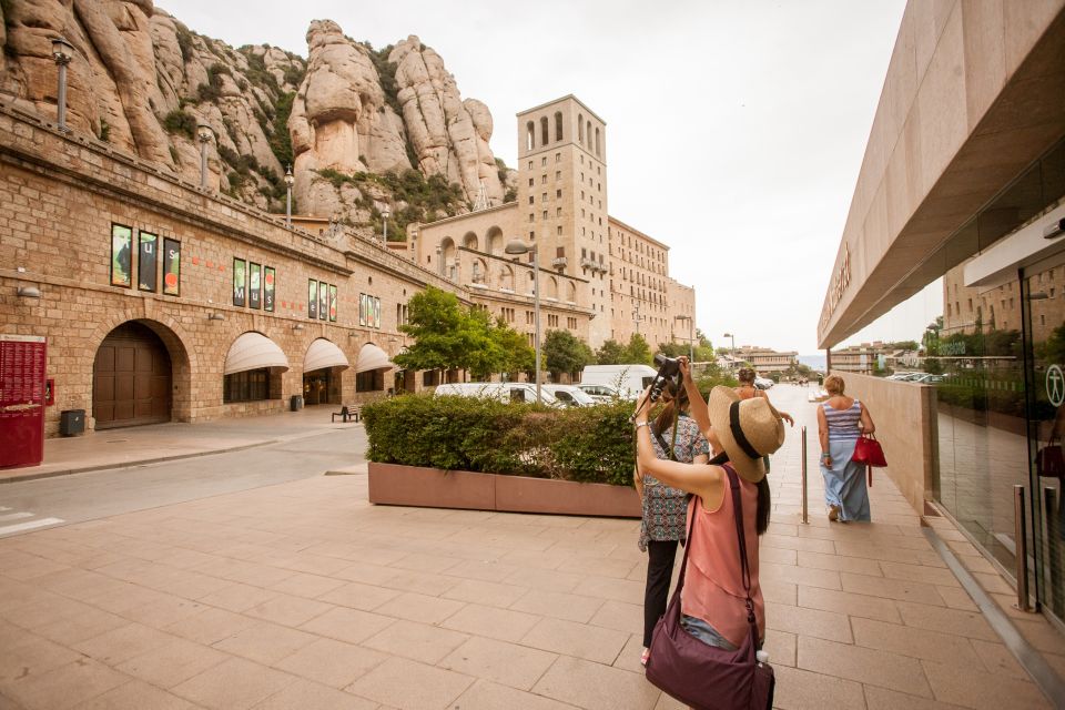 Trans Montserrat: Return Ticket and Audiovisual Exhibit - How to plan your 6 hours without rushing