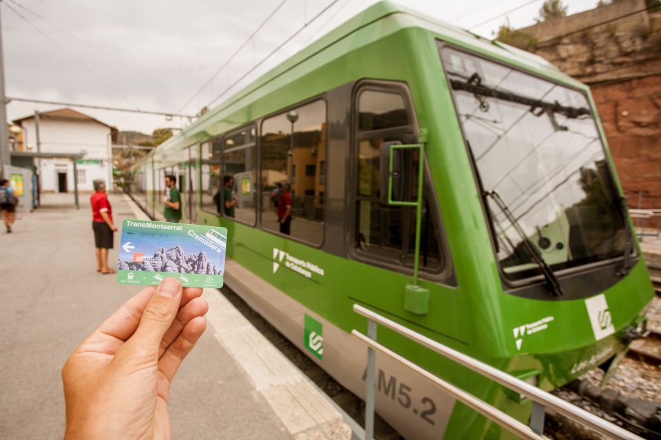 Trans Montserrat: Return Ticket and Audiovisual Exhibit - Getting your ticket in Barcelona: Pl. Catalunya 14 to Plaça Espanya