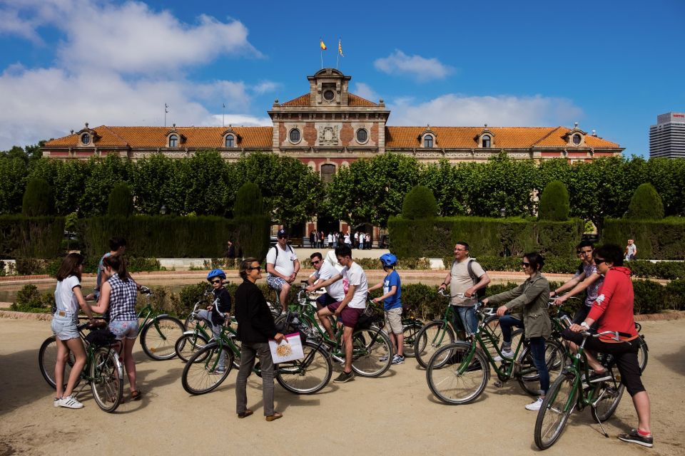 Unusual Barcelona Bike Tour in French - How the 3-hour ride usually unfolds (and why it works)